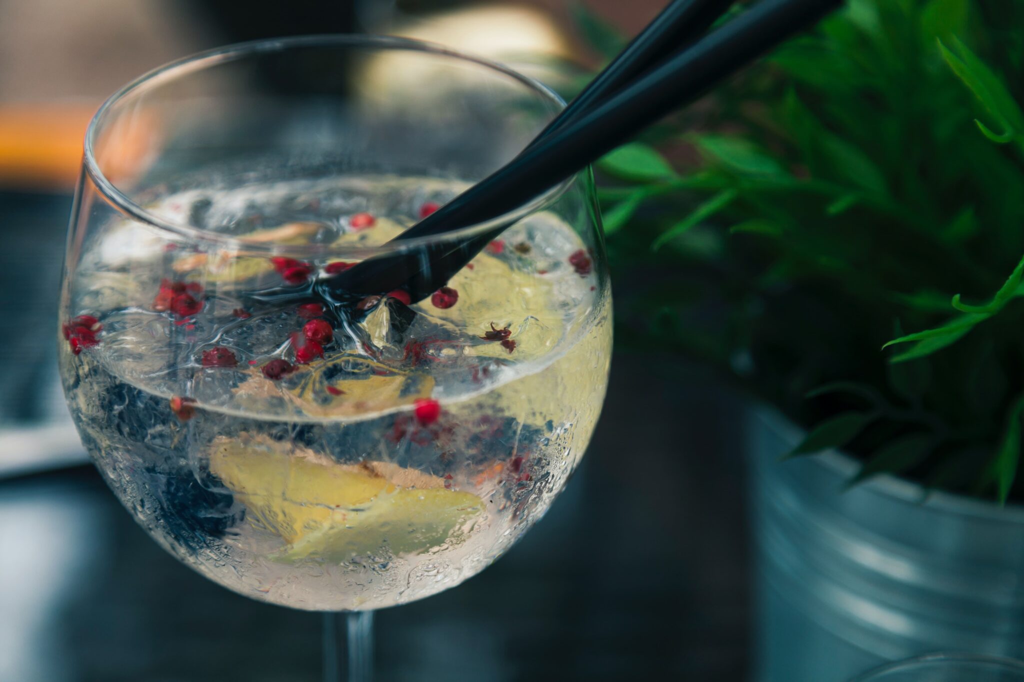 Cocktail Bar Hire Essex offers Gin Spritz